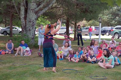 Hula-hoop Performer
Hula-hoop performer Pinto Bella taught kids the benefit of hula-hooping for body and mind and performed superhero-themed tricks on June 20 at Plumb Library. Photos by Colin Veitch
