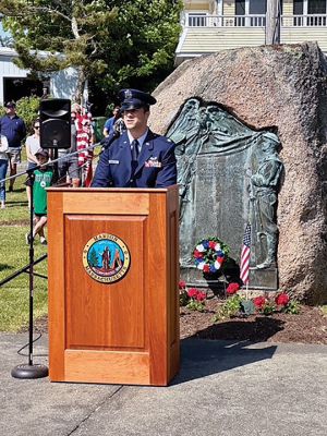 Marion’s Memorial Day
Retired Air Force Major Christopher Bonzagni addressed Marion’s Memorial Day observance at Old Landing. The procession began at the Music Hall and concluded at Old Landing. Photos by Mick Colageo and Robert Pina
