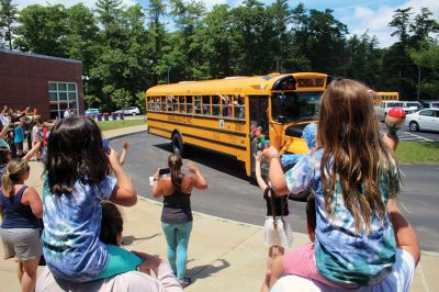 Rochester Memorial School
Rochester Memorial School students enjoyed their farewell to the 2022-23 school year on June 24, as RMS held its rowdy tradition featuring a faculty and staff orchestra serenading in song. Bus drivers took extra laps around the loop to the cheers of their families, as the children waved. Photos by Mick Colageo
