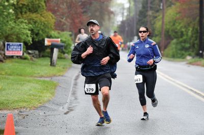 Tiara 5K Road Race
The Tiara 5K road race sponsored by Oxford Creamery has become a staple Mother’s Day tradition in Mattapoisett. The weather was damp and chilly, but still 441 runners turned out for the Mattapoisett village run to benefit the Women’s Fund of New Bedford. Photos by Colin Veitch
