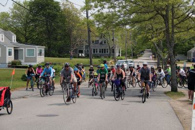 Tour de Crème
Young and old, enjoyed Sunday’s Tour de Crème bike ride that saw riders stop for complimentary ice cream along 40, 24 and 9-mile courses. Photos by Mick Colageo

