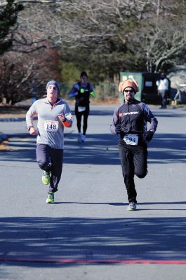 Marion Turkey Trot
It was a cold start, race, and finish for the Marion Recreation Annual Turkey trot this Sunday but spirits were high. Matt Sylvain of Dartmouth took top honors for the men with a time of 18:33 and Allison Rossi for the Women with a time of 21:02. Photos by Felix Perez
