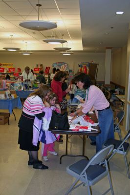 Center School Book Fair
Mattapoisetts Center School, in conjunction with the Mattapoisett Parents-Teachers Association (PTA), held a book fair from Friday, November 9 through Thursday, November 15. The event was designed to not only put books in the hands of youngsters, but to also provide a fundraiser for the schools library. (Photo by Robert Chiarito).
