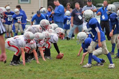 Pee-Wee Football
Old Rochester Youth Footballs (ORYF) Pee Wee team beat Fairhaven, 14-0, on Sunday, September 28 and they are now 3-1-1. (Photo by Robert Chiarito.)


