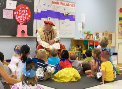 King Richard at Sippican Learning Center
King Richard took a break from his Faire to visit children at the Sippican Learning Center in Marion on August 17, 2011.
