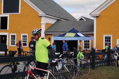 BBC Watershed Ride
The Buzzards Bay Coalition’s 13th annual Watershed Ride pedaled its way through the Tri-Town on Sunday, October 6, taking participants on three different courses that wound through the land that surrounds Buzzards Bay the way gold enfolds a pearl. A record 307 cyclists raised a record $213,000 for clean water this year. Photos by Jean Perry
