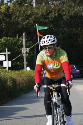 Buzzards Bay Coalition Bike Ride
On Sunday, October 14, 147 riders pedaled across southeastern Massachusetts to participate in the 6th Annual Buzzards Bay Watershed Ride in order to raise money for the Buzzards Bay Coalition.  There were two route options, one 75-mile and one 35-mile course that led riders all throughout the region, including the Tri-Town.  The ride raised $68,000 for the organization's initiatives.  Photos courtesy Buzzards Bay Coalition. 
