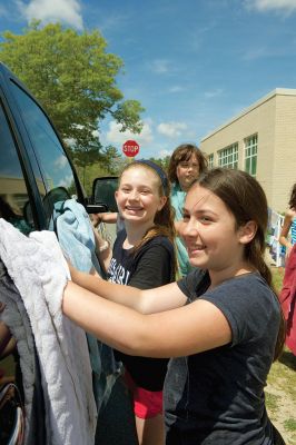 Sippican School Car Wash
The Sippican School Class of 2016 held its first fundraiser, a car wash, on Saturday, June 13, at the Sippican School bus loop. Money raised will go towards sixth grade activities the next school year. Photos by Colin Veitch
