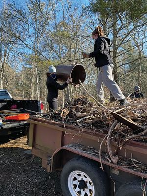 TriTown Clean-up
On a recent sunny Saturday afternoon, the ORR Community Service Learning Club, the ORR Environmental Club, and Mattapoisett Boy Scout Troop 53 came together to help the Mattapoisett Land Trust. Four students from the clubs and eight Boy Scouts met up at the MLT Santos Farm Property at the end of Bowman Road to help clear the property of vines and branches. Photos courtesy Wendy Copps
