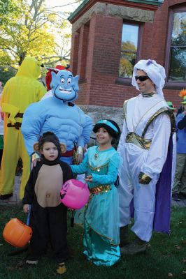 Marion Art Center Halloween Parade 
It looked as though nearly a thousand people came out for the Marion Art Center Halloween Parade on Monday, October 31. The event gets bigger and better every year, it seems, judging by the number of people and the degree of creativity when it comes to the costumes. Photos by Jean Perry
