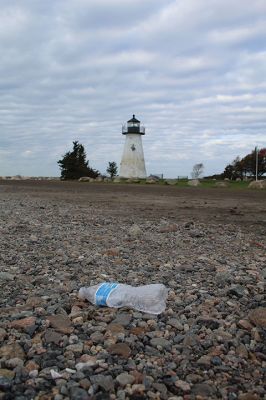 Mattapoisett Clean-up
Mattapoisett Clean-up. Photo by Mick Colageo
