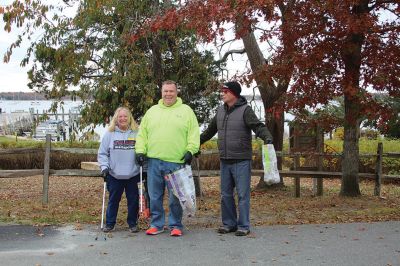 Mattapoisett Clean-up
Mattapoisett Clean-up. Photo by Mick Colageo
