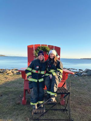 Holiday at Shipyard Park
Mattapoisett’s annual Holiday at Shipyard Park was held on December 14 to the delight of the young and not-so-young. The family-centered event featured Mr. and Mrs. Clause, Frosty, and Rudolph as well as a really big beach chair. The holiday tree was festooned with decorated buoys in celebration of the 50th anniversary of the Mattapoisett Land Trust. Refreshments were provided by area eateries offering a wide variety of goodies and fan favorite hot chocolate. Music was provided by local students. Photos by 
