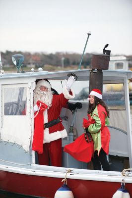 Marion Christmas Stroll
Sunday, December 11, was the annual Marion Christmas Stroll when Santa greets the crowd at Town Wharf before mounting his horse-drawn carriage for a ride through Marion village.
