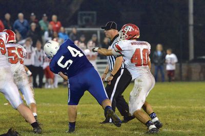 ORR Football
On Friday, October 7, the ORR Bulldogs crushed the Fairhaven Blue Devils with a score of 48-6. Photos by Colin Veitch
