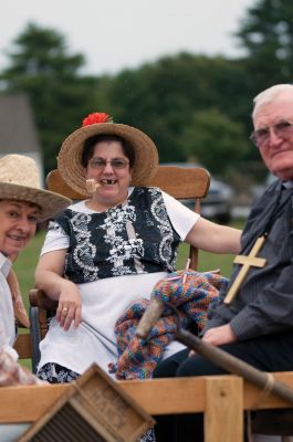 Yee Haw, Maw!
Rochesters Country Fair was a great success despite the cancellation of the Town Ball Game, Woodsman Show, the Block dance and the Bonfire due to EEE. The weather was perfect on Saturday as children raced frogs, climbed walls, bounced in castles and much more. Although the weather was less than perfect on Sunday, residents lined the streets with lawn chairs and umbrellas to watch as the Hillbilly themed parade passed. Photos by Felix Perez. August 26, 2010 edition
