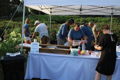 Great Community Picnic
The Mattapoisett Land Trust and Mattapoisett Museum collaborated to hold the annual Great Community Picnic on August 1 at Munro Preserve. Guests brought food, drink, centerpieces and in some cases festive costumes to the event that raises funds for both entities. Photos by Jared Melanson
