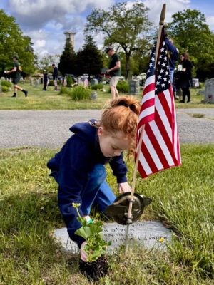 Planting Geraniums for Memorial Day
Robert Pina shared these photos of planting Geraniums for Memorial Day taken on Saturday

