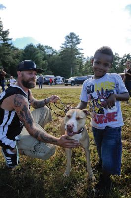 Rochester Dog Show
Dozens of dogs and their humans gathered in Rochester last weekend for a show focusing mainly on pit bulls, an opportunity to dispel prejudices against the breed and highlight some of their qualities. Photos by Felix Perez. 
