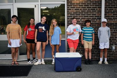 Popsicles with the Principal
The Old Rochester Regional School District and MA Superintendency Union #55 hosted a "Popsicles with the Principal" event for Old Hammondtown Elementary School students on August 14. In attendance was Old Hammondtown Principal Stephanie Wells, second from left, with Grade 4 parents and Project 351 students who helped coordinate the event. Photo courtesy ORR District
