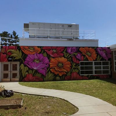 Rochester Memorial School
Rochester Memorial School, with grant assistance from the Rochester Cultural Committee, continue to collaborate on making the elementary school a hub for artwork and art appreciation. Students, faculty, and staff, since June of 2018, have been able to enjoy a large-scale mural, painted by accomplished muralist and tattoo artist, Todd Woodward.
