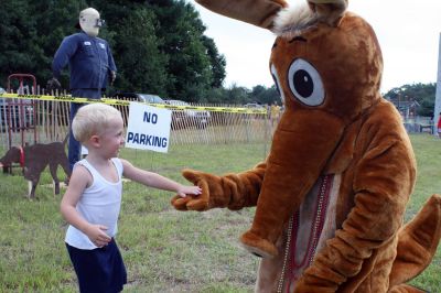 Aardvark at the Fair
The Wanderer's aardvark visited the Rochester Country Fair on August 22, 2009 and took some time to see the sights and pose with some visitors.
