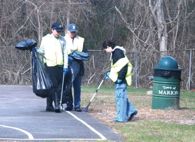 Clean Up
After a rainy Saturday, the Scouts from Pack 32 and Troop 32 of Marion along with countless volunteers from the community spent the morning on Sunday, April 27 cleaning up multiple areas around town. With the generous support of the Washburn Park Trust, the scouts, their families and countless volunteers started their spring-cleaning donating numerous items to a local charity (Gifts to Give). The day of service ended with a mountain of debris and trash for the Marion DPW to collect. Everything from car part

