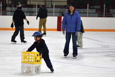 Family Skating Days 
Tabor Academy hosts Family Skating days throughout the winter with many dates yet to come. Photos by Jean Perry
