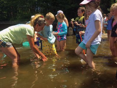 Snow’s Pond
Michelle Kirby instructs from the water with assistance from Dr. Mindy Lebranche during an educational meeting of the Snow’s Pond Association on July 13. Photos courtesy of Andres Hammerman
