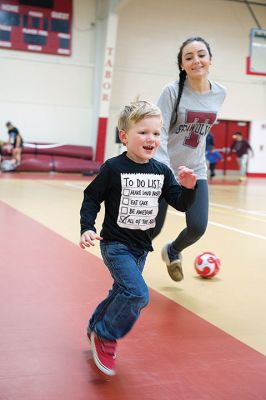 Special Olympics Young Athletes
Roughly 120 Tabor Academy students volunteered on January 10 to assist with the school’s first session of the Special Olympics Young Athletes™ program held at Tabor. The program offers children ages 3-7 with intellectual and developmental disabilities opportunities to engage in physical activities vital to mental and physical growth. Spearheaded by Math teacher Tim Cleary and Tabor senior Molly Bent, sessions continue January 17 to March 6 (no session February 7) at 2:00 pm at the Fish Center for Athletics 
