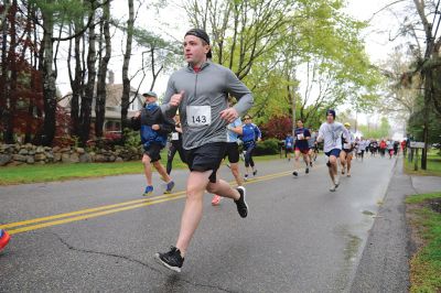 Tiara 5K Road Race
The Tiara 5K road race sponsored by Oxford Creamery has become a staple Mother’s Day tradition in Mattapoisett. The weather was damp and chilly, but still 441 runners turned out for the Mattapoisett village run to benefit the Women’s Fund of New Bedford. Photos by Colin Veitch
