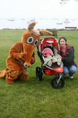 I Found the Aardvark!
Mattapoisett residents turned out for FOX 25 Morning News' live broadcast from Shipyard Park on Friday, June 6, 2008 and took time to pose with The Wanderer's aardvark.
