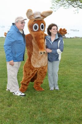 I Found the Aardvark!
Mattapoisett residents turned out for FOX 25 Morning News' live broadcast from Shipyard Park on Friday, June 6, 2008 and took time to pose with The Wanderer's aardvark.
