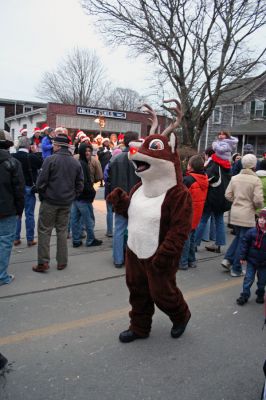 Marion Christmas Stroll 2007
Rudolph the Red-Nosed Reindeer apparently went looking for Santa during Marion's Annual Christmas Village Stroll held on Sunday, December 9, 2007. (Photo by Robert Chiarito).
