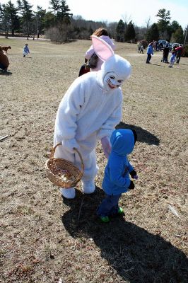 Easter Egg Hunt
Annual Pre-School and Elementary Student Easter Egg Hunt held on Saturday, March 22, at the Plumb Corner Mall in Rochester. (Photo by Robert Chiarito).
